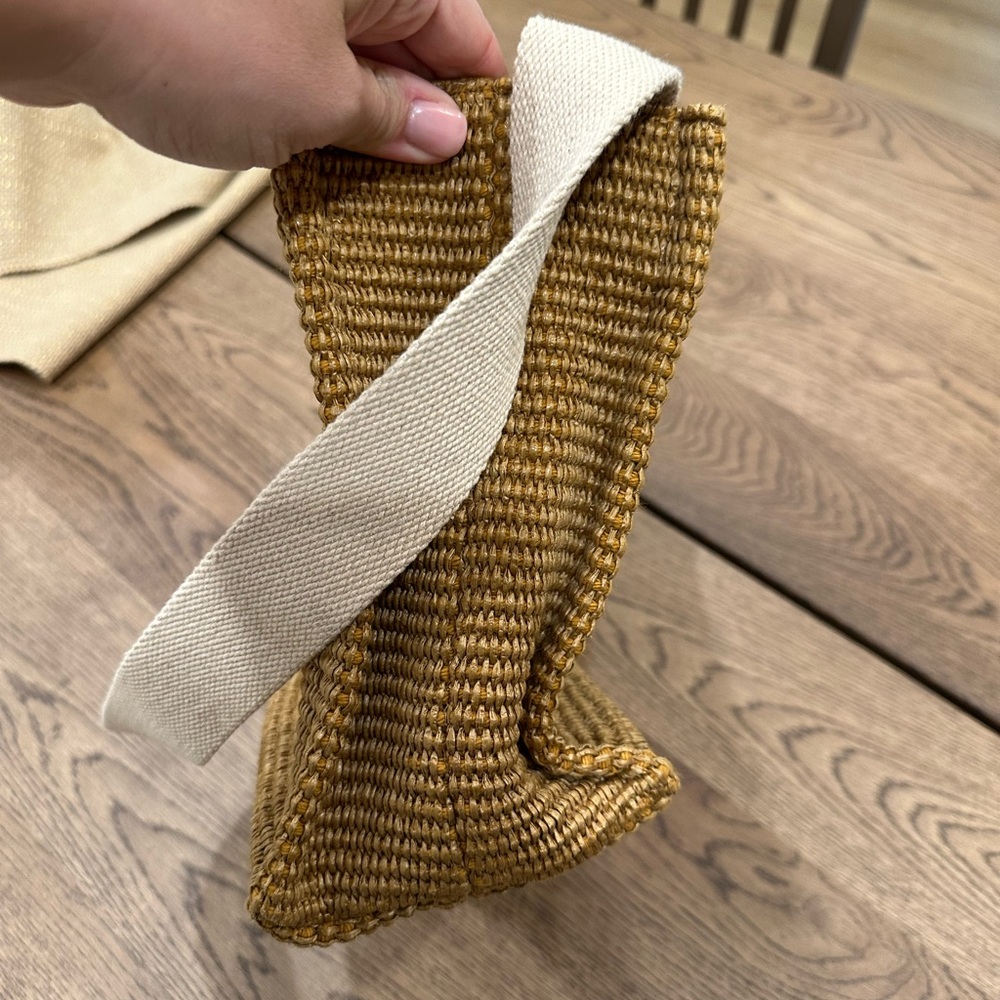 Marni Tan Raffia Tote Bag with Woven Texture - Picture 4 of 7